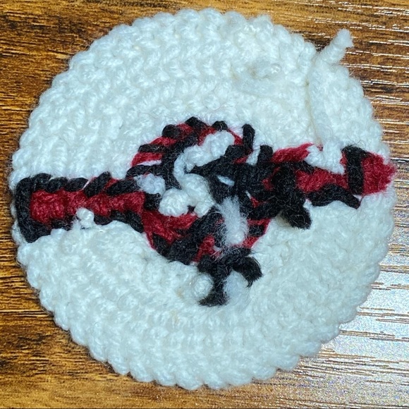 Pokémon Handmade Pokeball Premier Ball Needlepoint Yarn Crafts Set of 2 - Picture 6 of 6